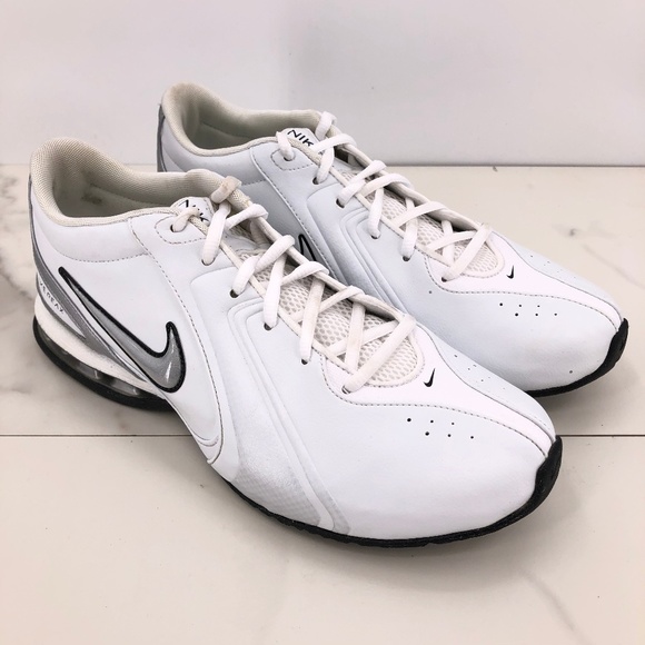 nike reax revolution responsive